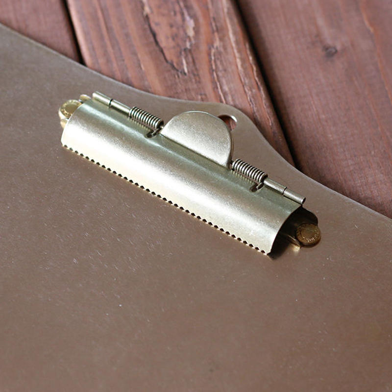BG0015 brass clip board