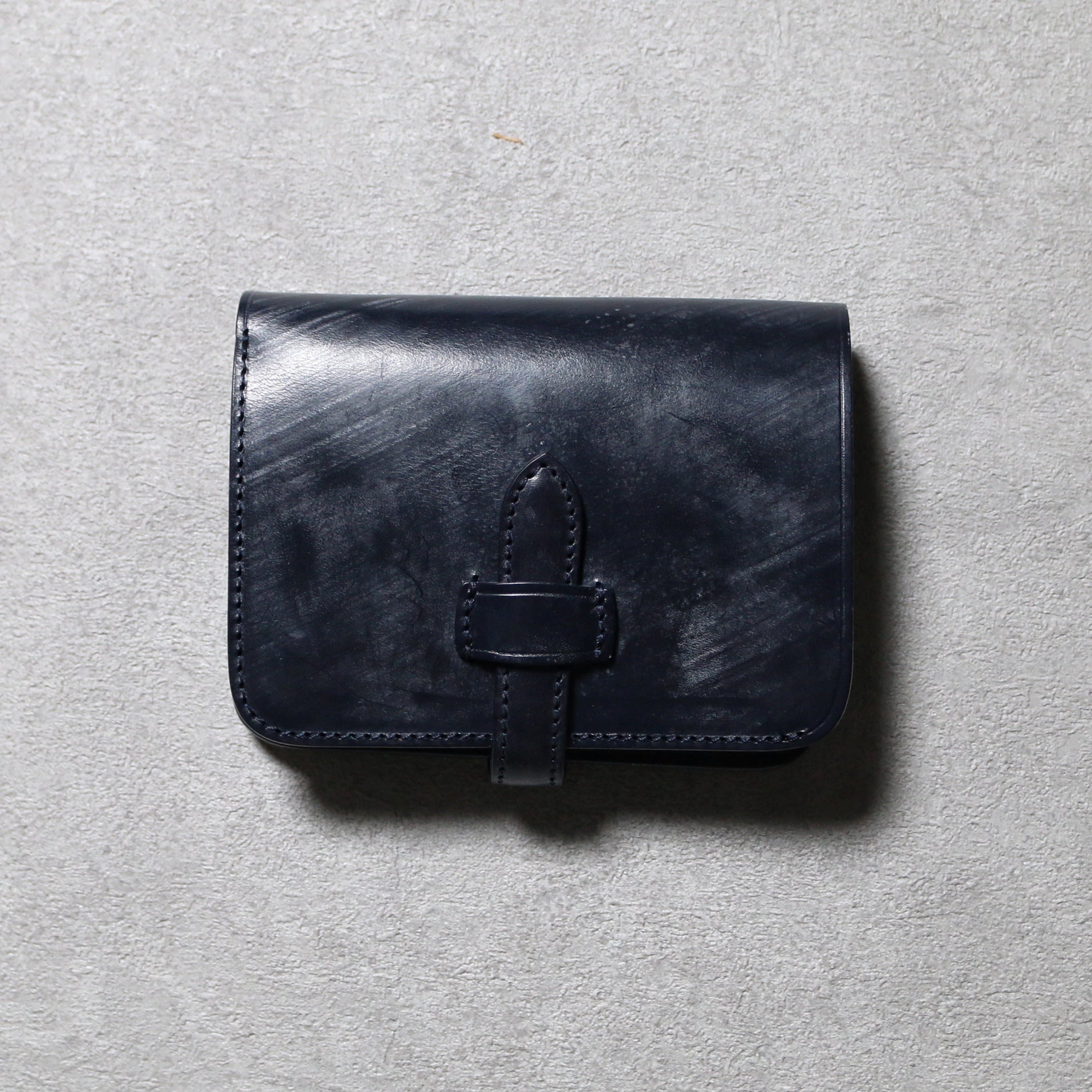 SL0171 bridle leather middle wallet