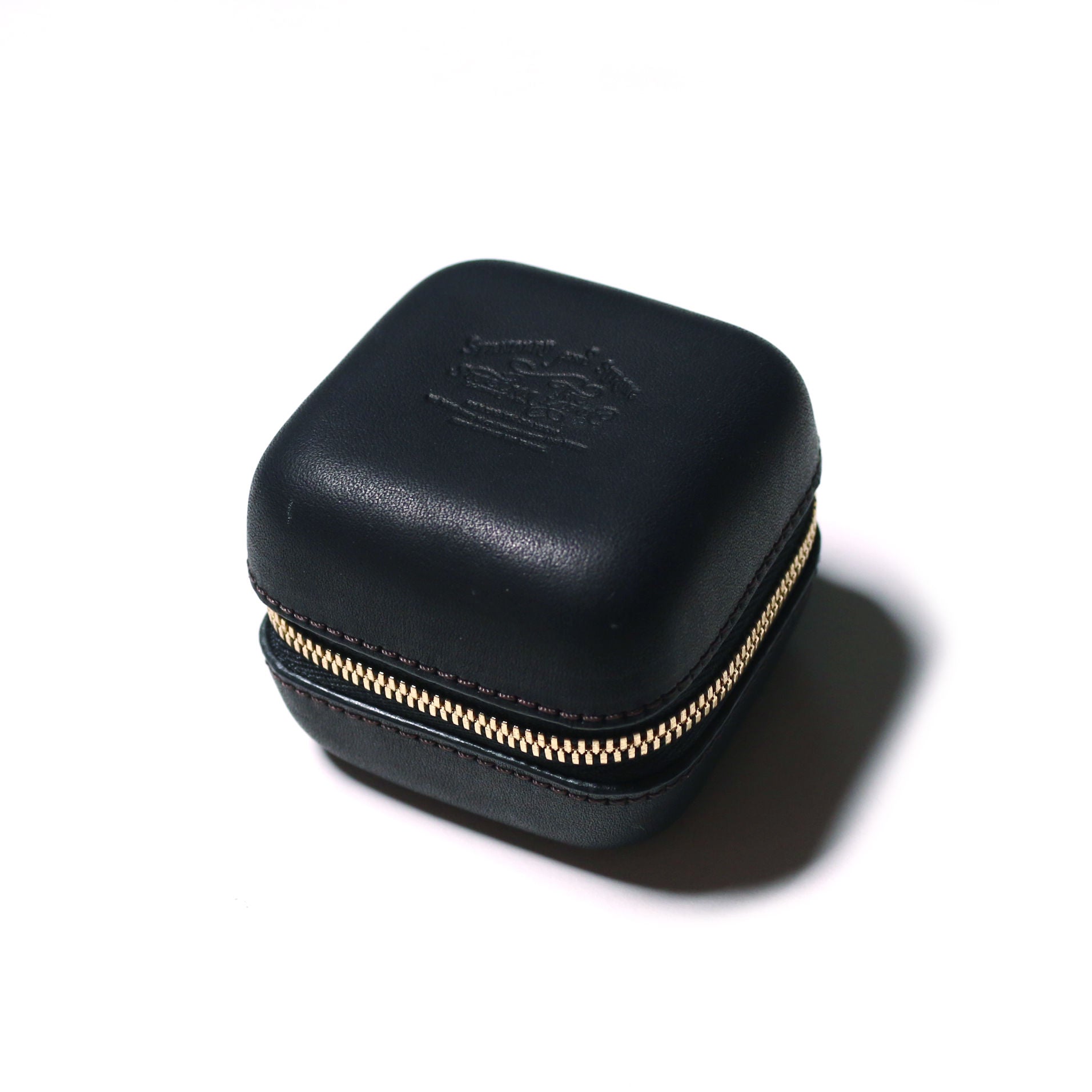 SL0269 zip leather box XS