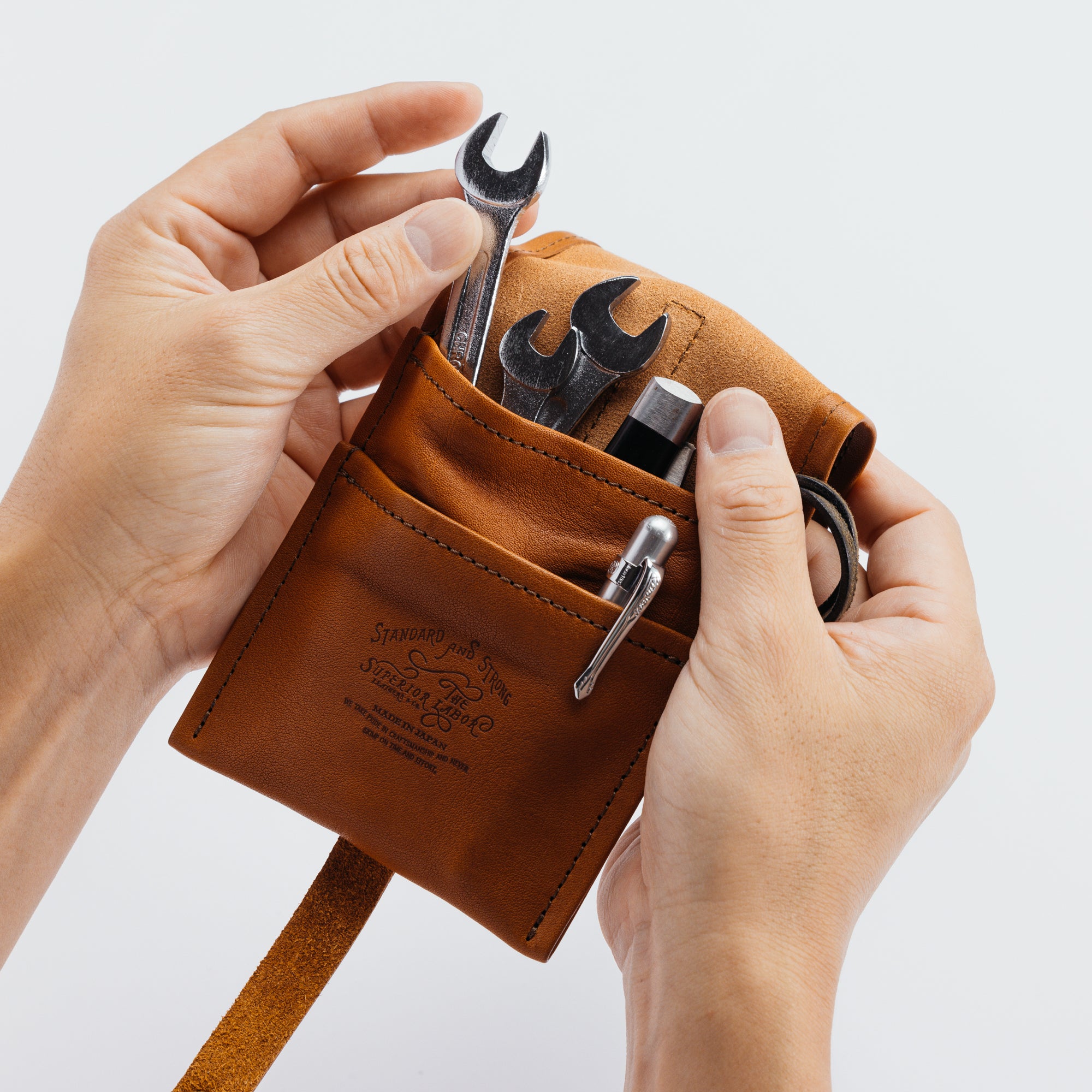 SL0278 leather tool holder