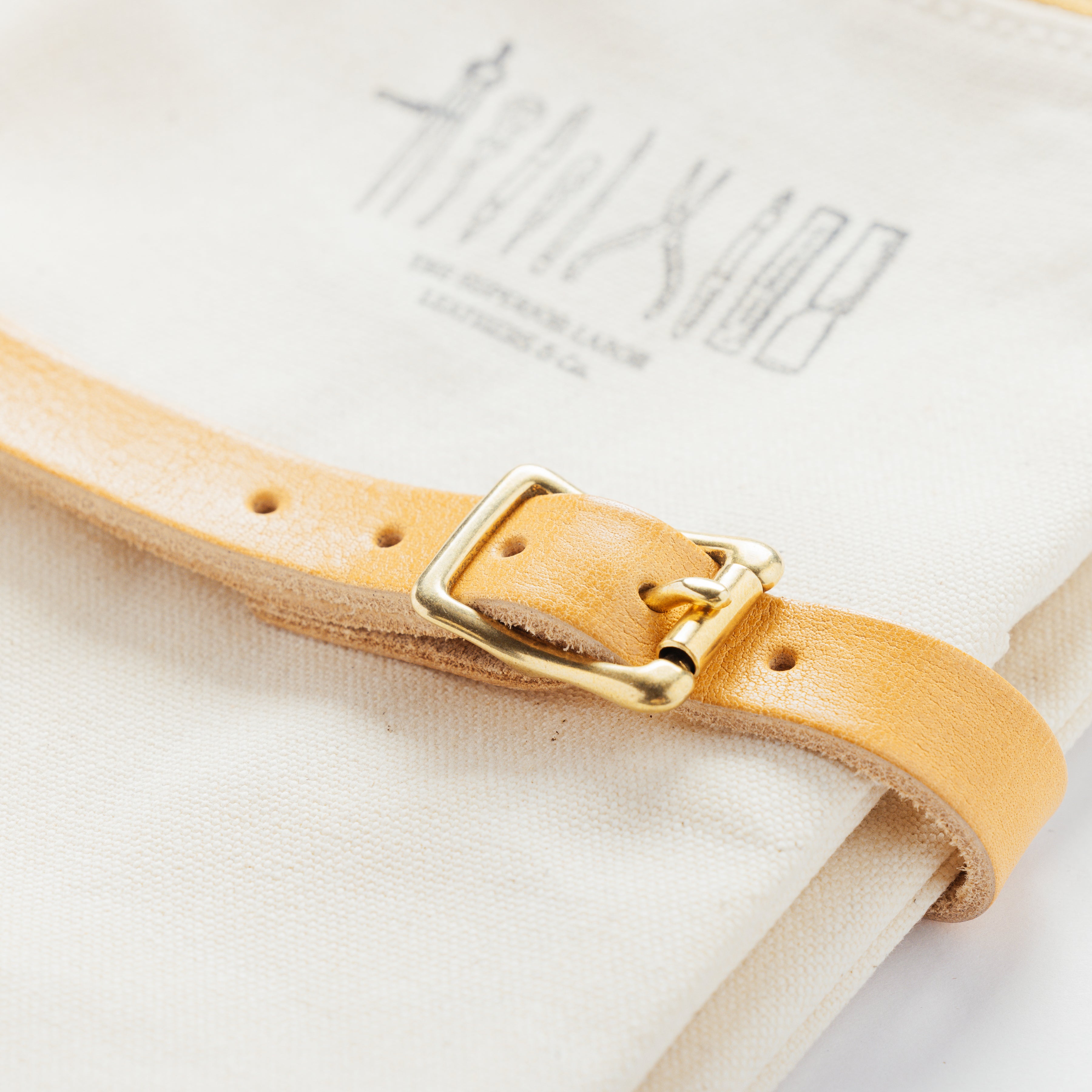 SL1701 paraffin canvas pen case