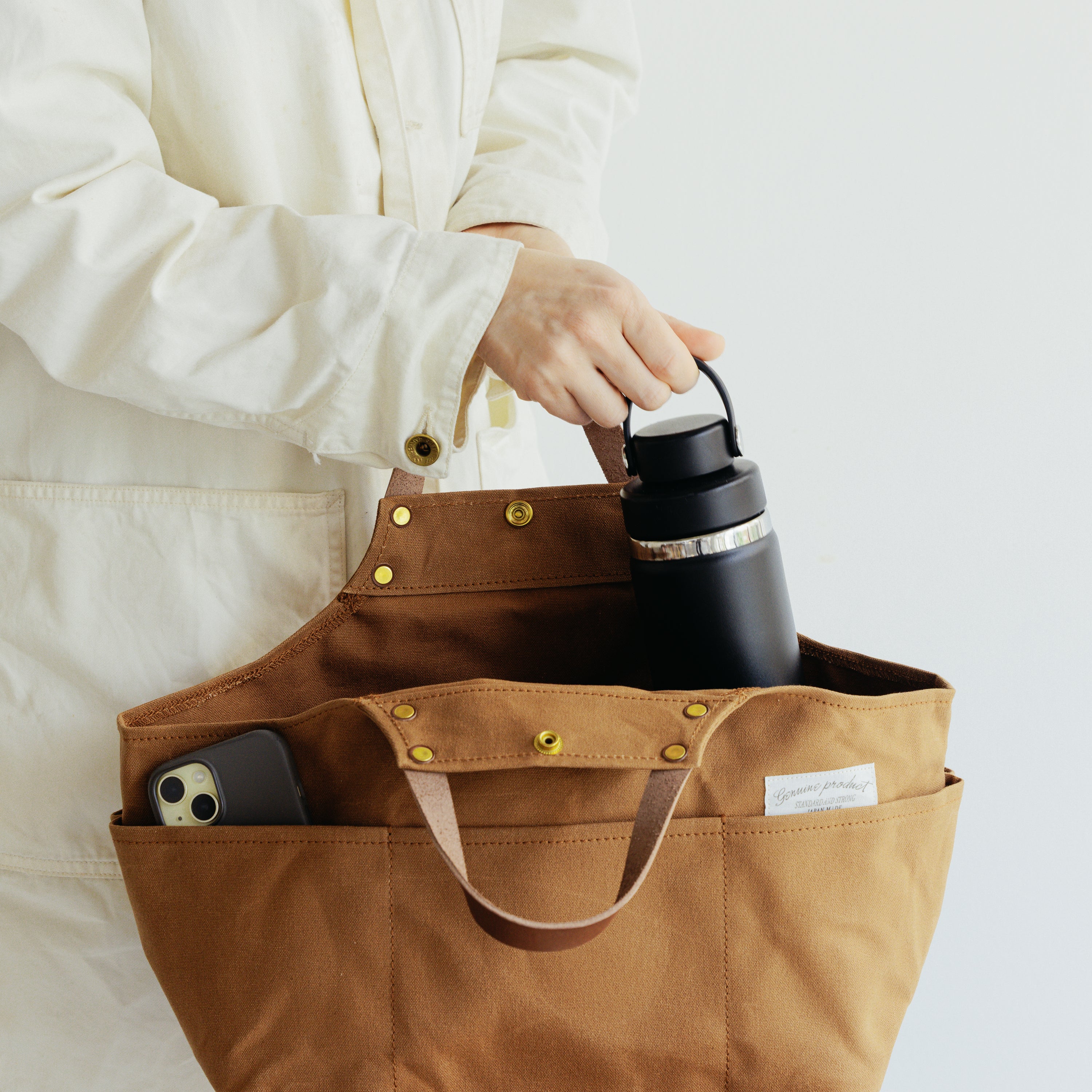 SL1707 paraffin canvas apron bag