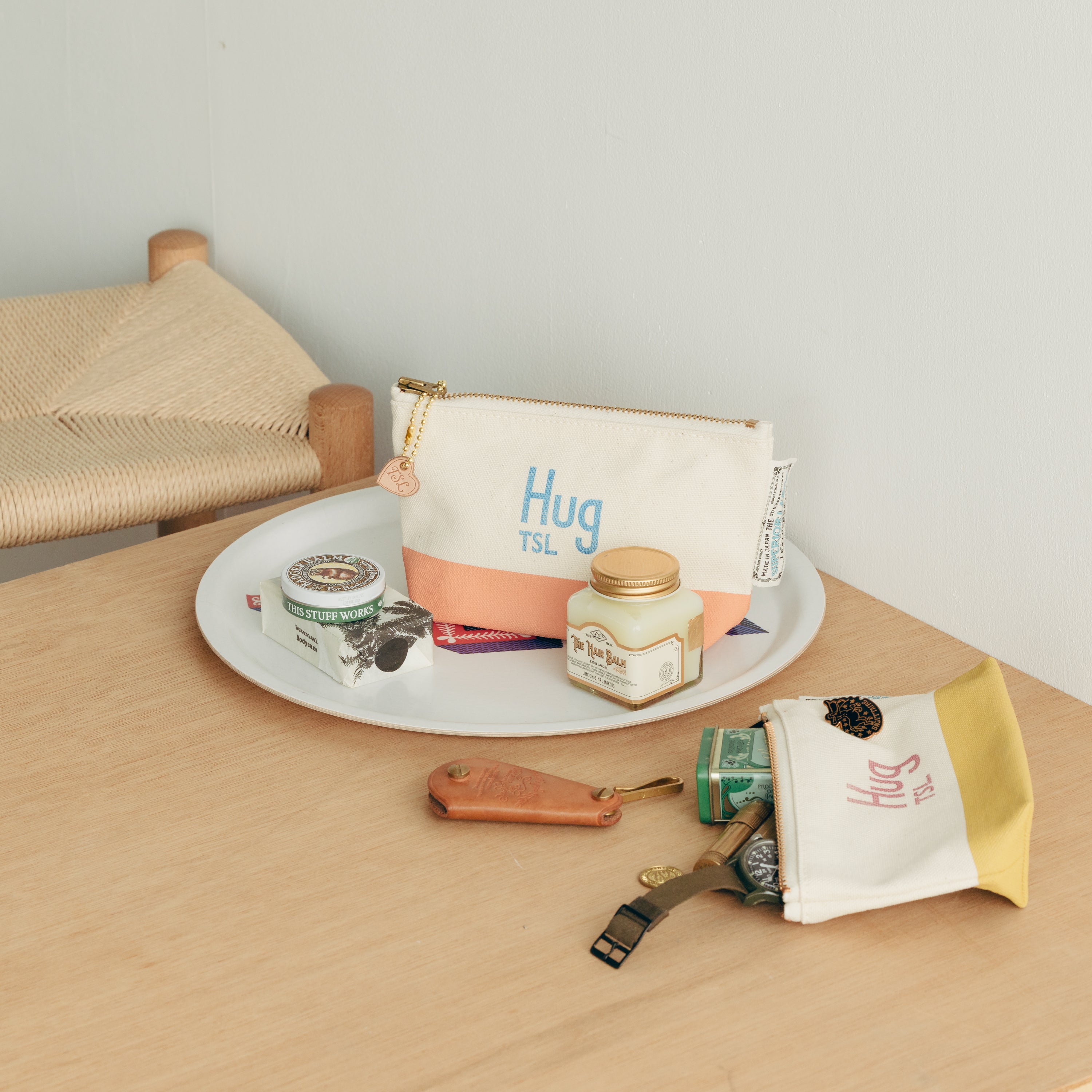 SL1162 TSL Hug pouch #02