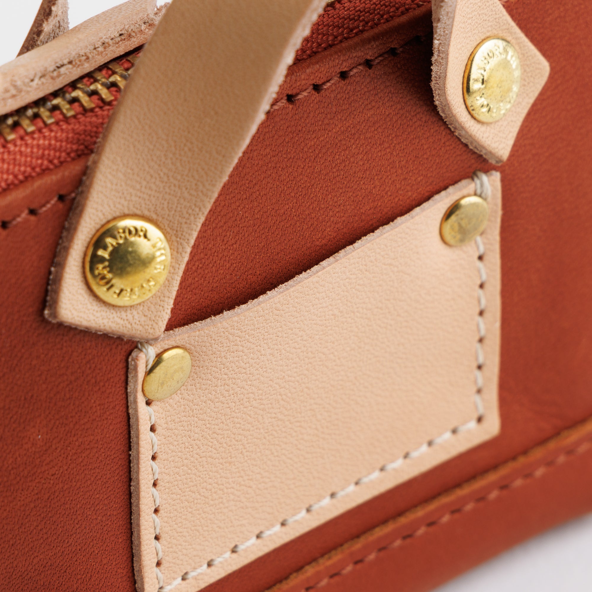 SL1746 all leather engineer key case