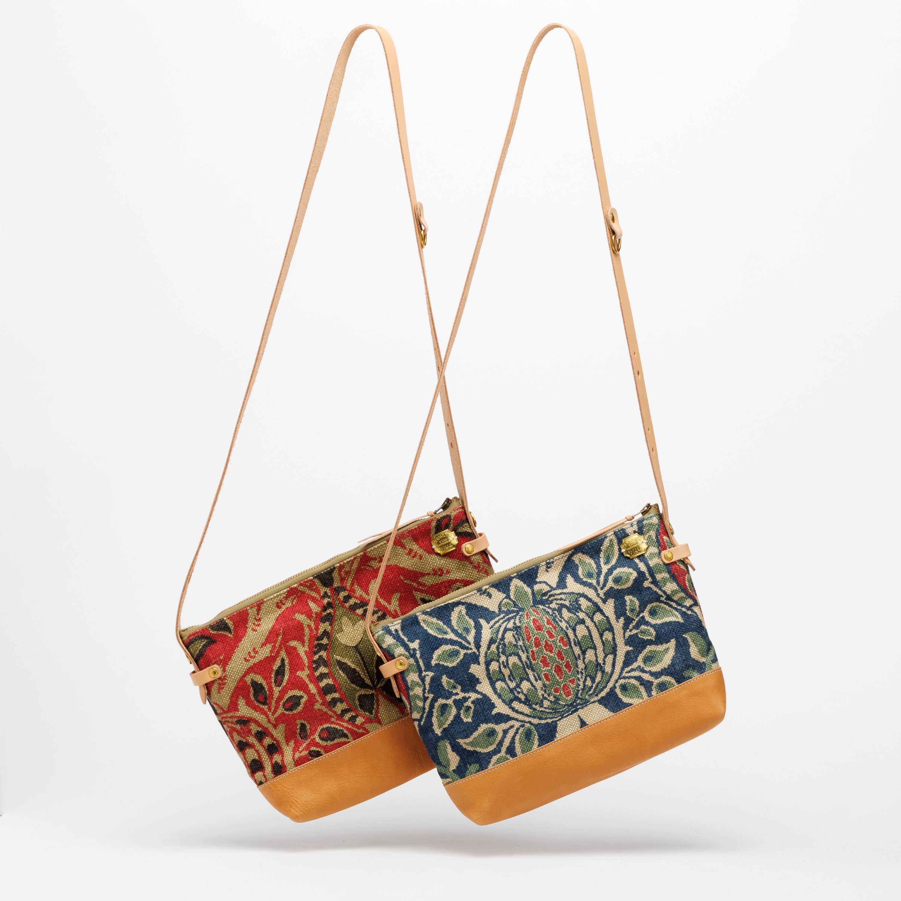 SL1166 William Morris leather bottom shoulder bag L