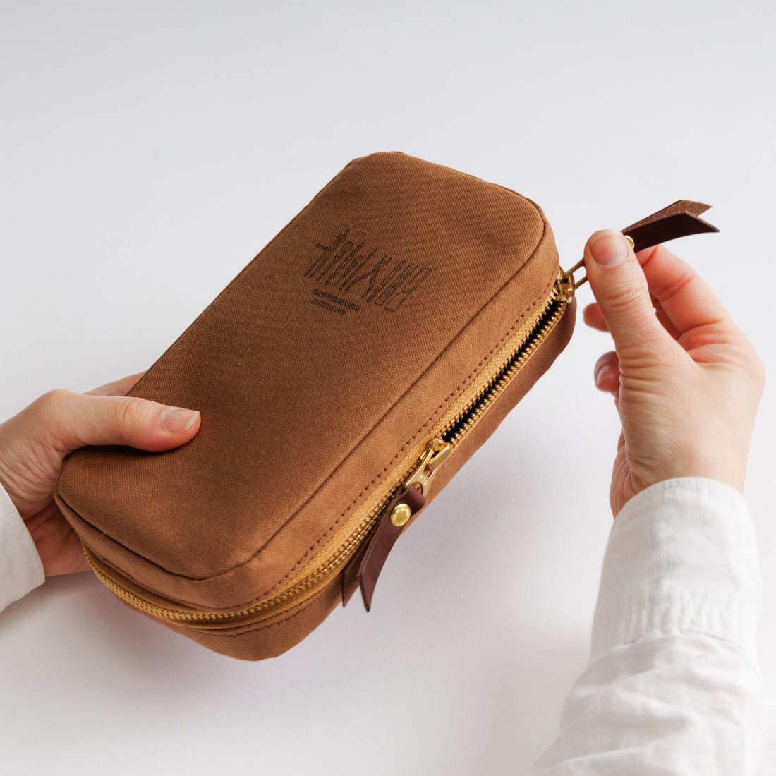 THE SUPERIOR LABOR Canvas Mission Case M (2 colours)