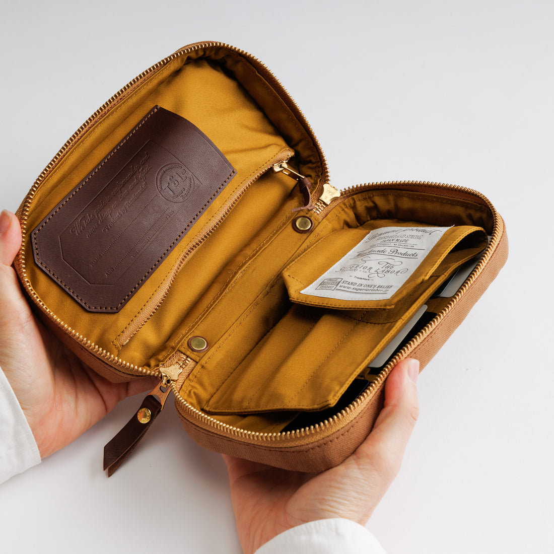THE SUPERIOR LABOR Canvas Mission Case M (2 colours)