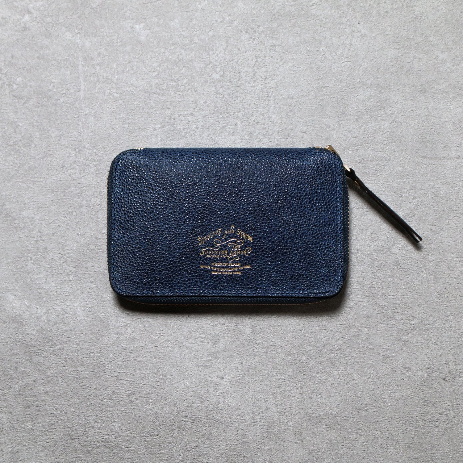 SL0305 KUROZAN indigo zip middle wallet