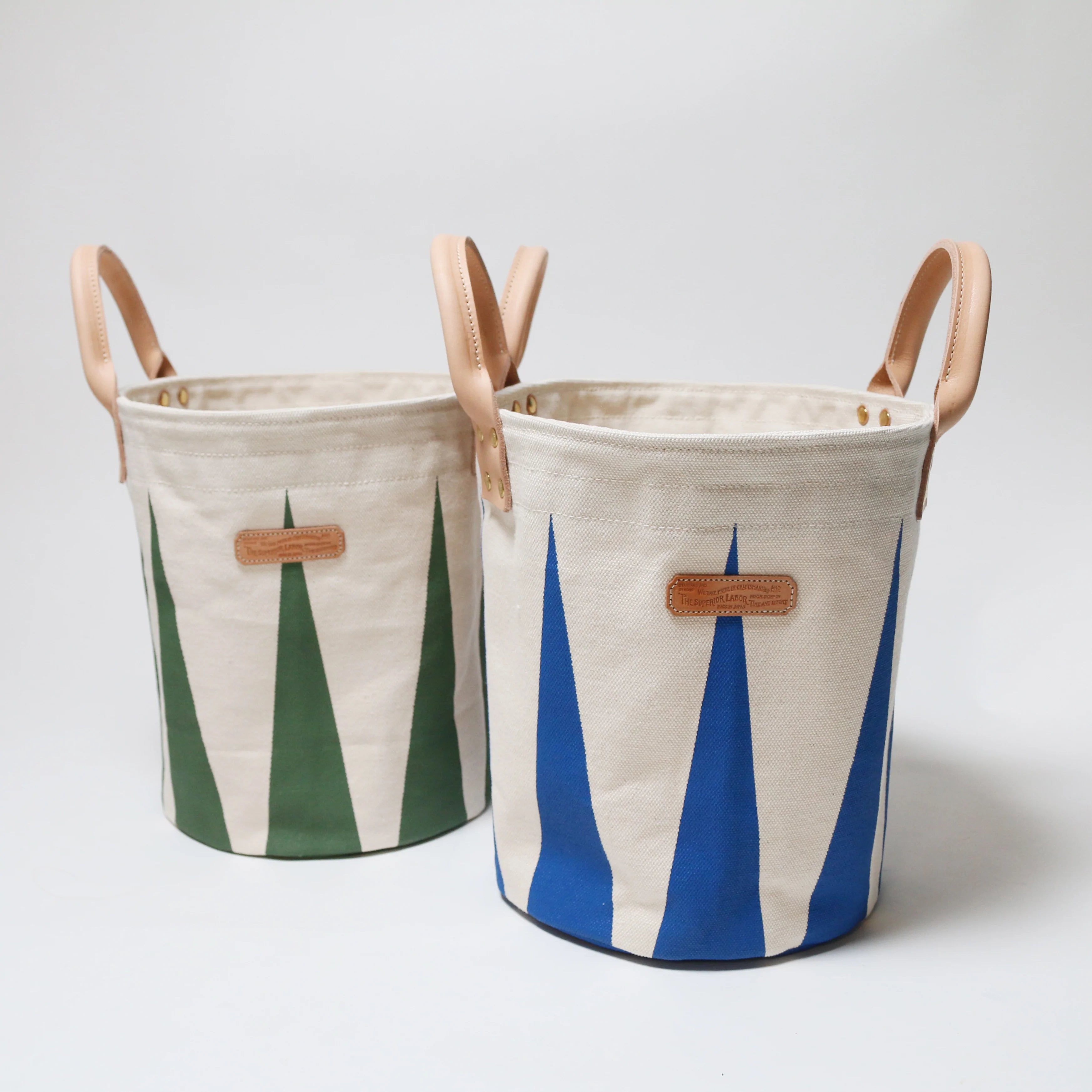 SL0830 Paint Canvas Bucket spike