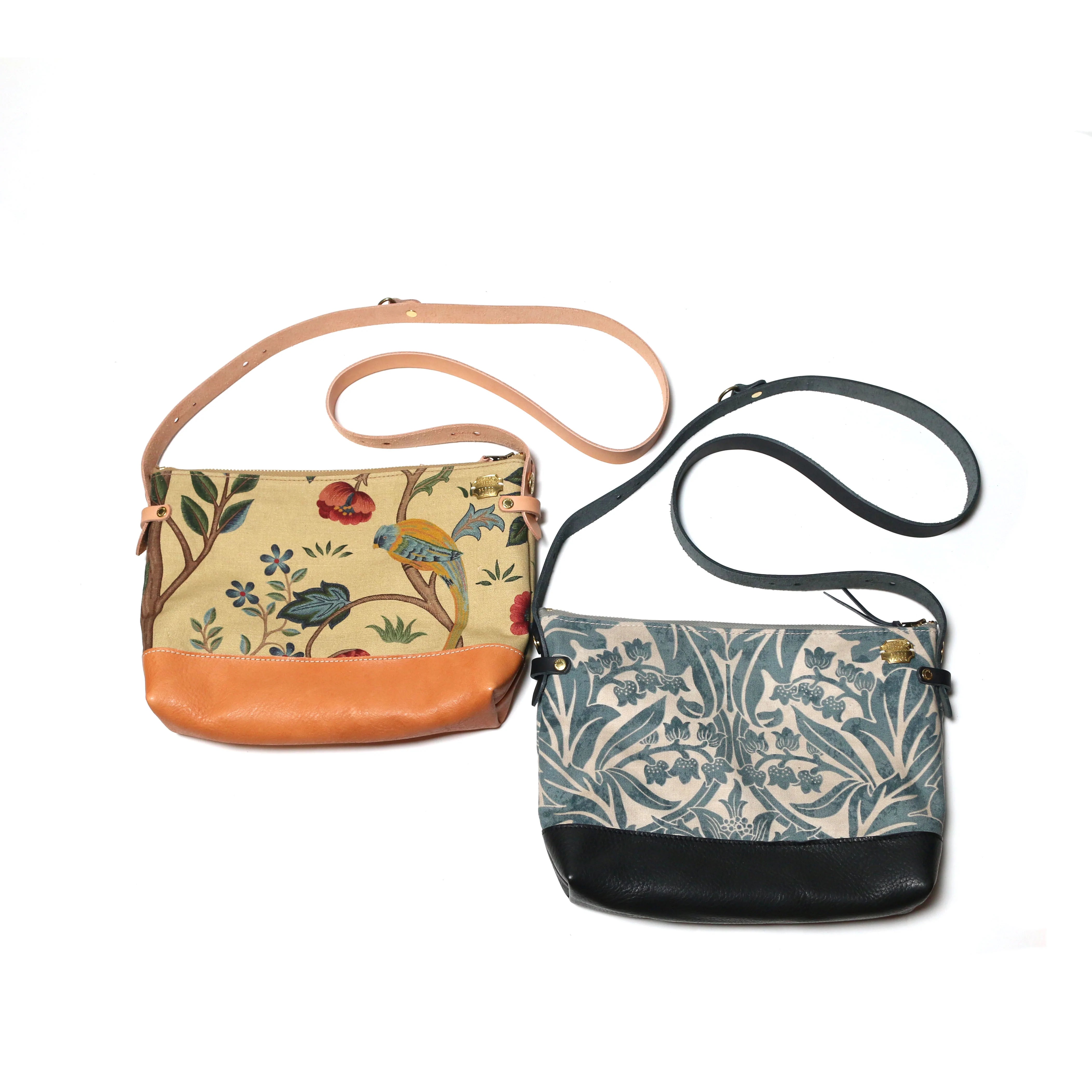 SL0837 William Morris leather bottom shoulder bag L