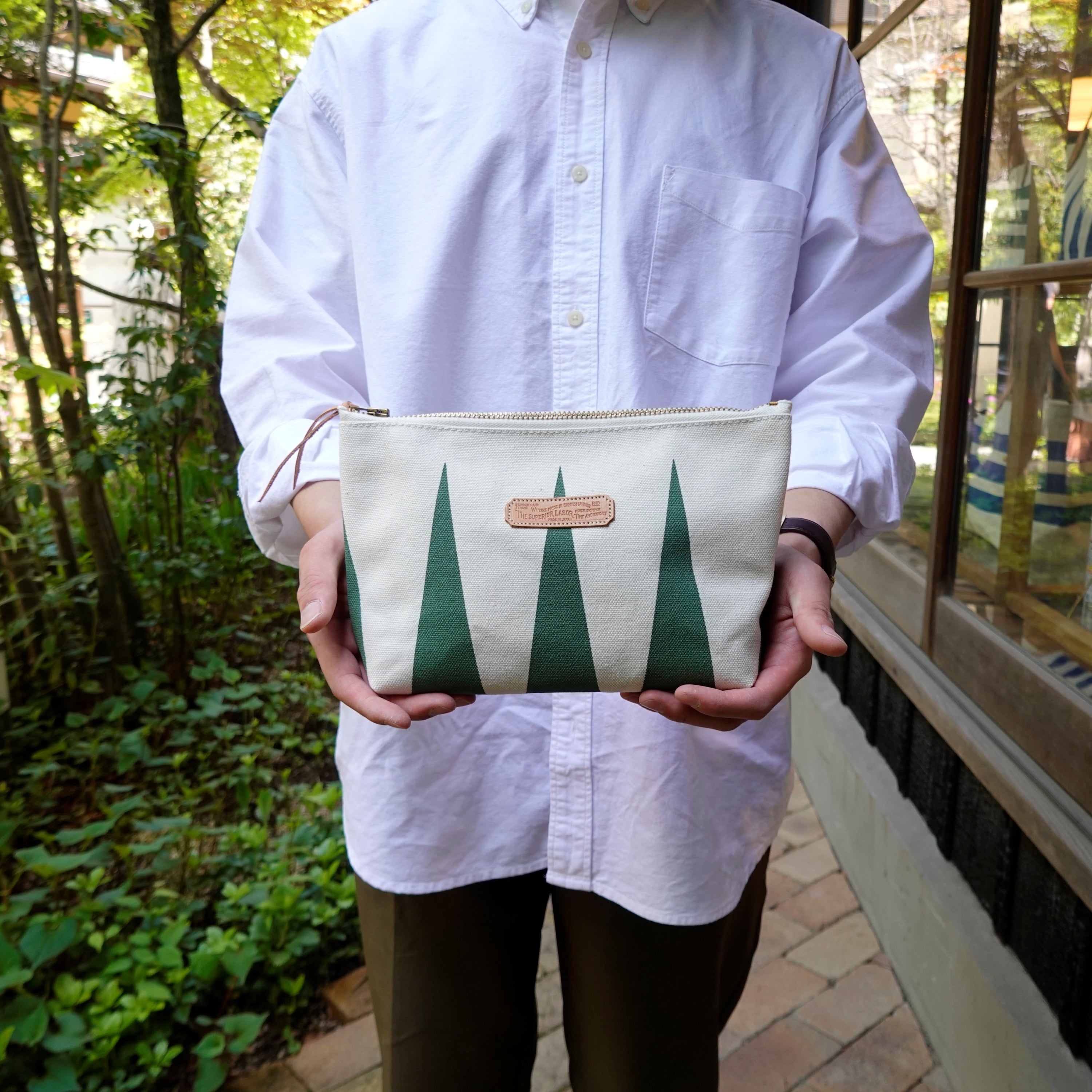 SL0832 paint canvas pouch spike